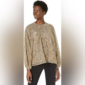 NWT Show me your Mumu happy hour glitter python print top